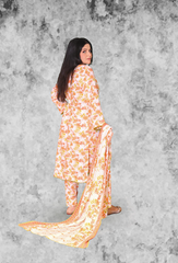 Women’s peach floral printed lawn 3-piece suit – Khaleesi Clothing